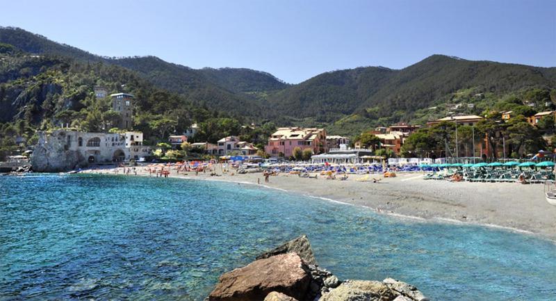 Апартаменты Monterosso...A Due Passi Dal Mare Монтероссо-аль-Маре Экстерьер фото